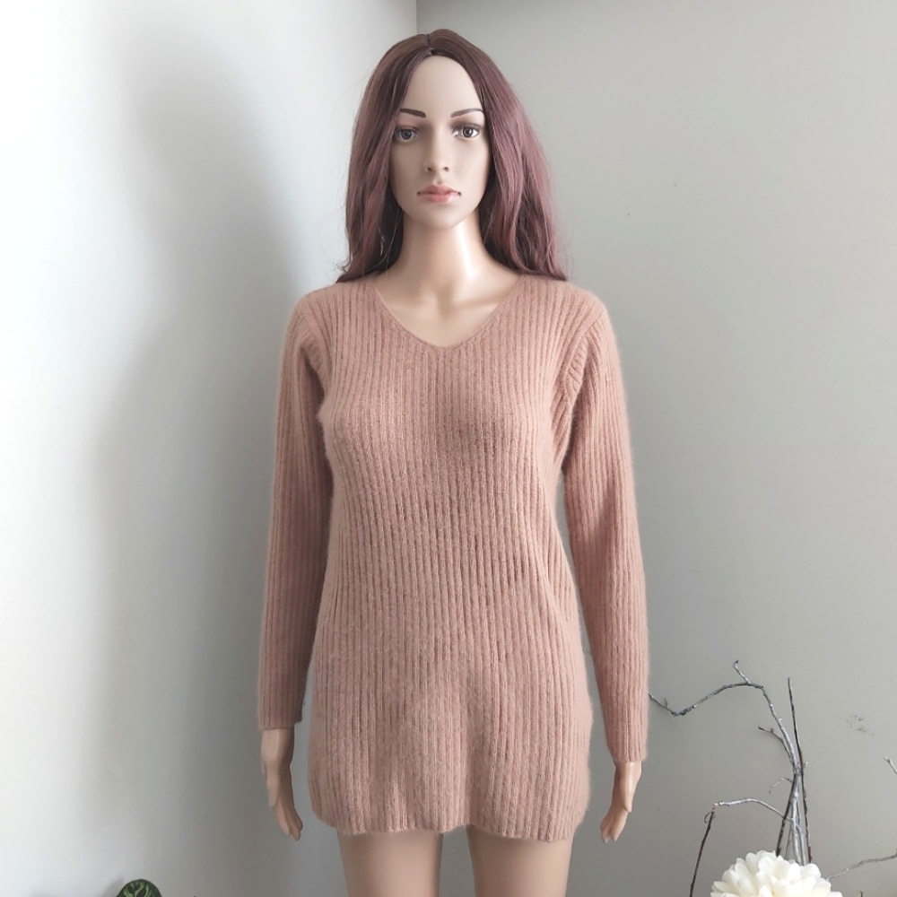 vintage sweater Medium camel tan angora wool ribbed knit  neutral V neck soft